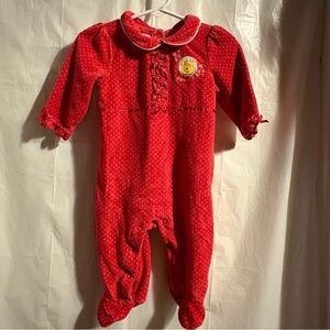 Winnie the Pooh Baby One Piece Sleeper Size 6-9 Months Red Snaps Polka Dots Bows